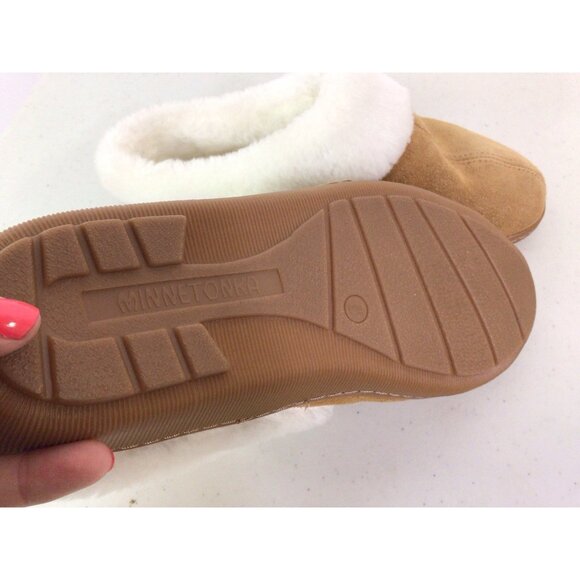 Minnetonka Suede Slippers Moccasins Womens 7/8 - Picture 3 of 6